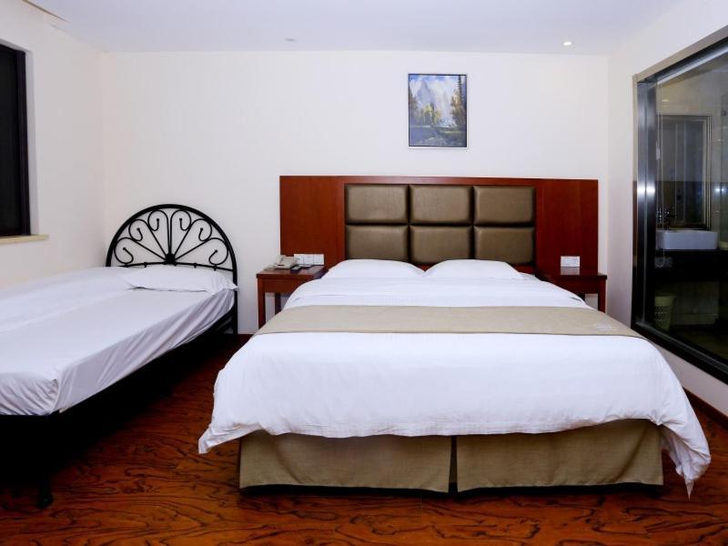 Greentree Inn Anhui Hefei Heyu Rd. Dayun City Express Hotel Longtang ภายนอก รูปภาพ